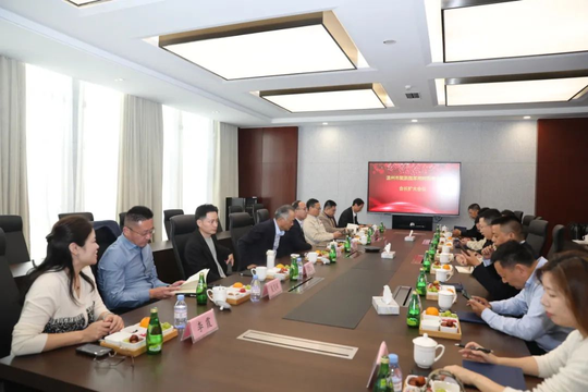 “溫州市聚氨酯革用樹(shù)脂商會(huì)會(huì)長(zhǎng)擴(kuò)大會(huì)議”在旭川化學(xué)隆重召開(kāi)（一看就會(huì)）